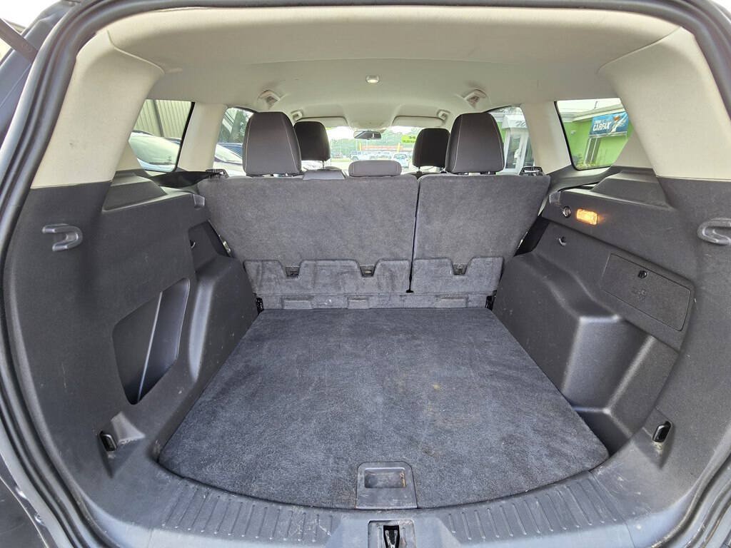 Used 2015 Ford Escape SE FWD image 21