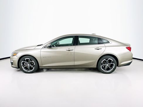 Used 2024 Chevrolet Malibu LT image 4