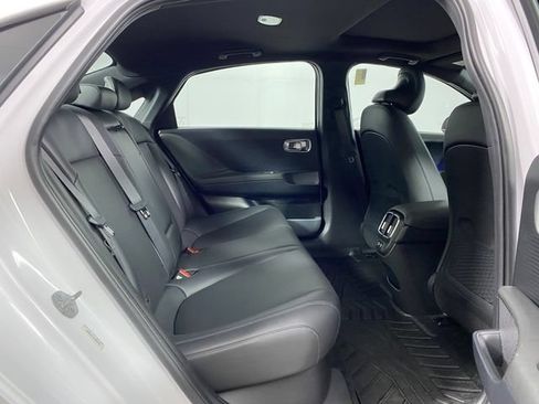 Used 2025 Hyundai Ioniq 6 Limited AWD/4WD image 9