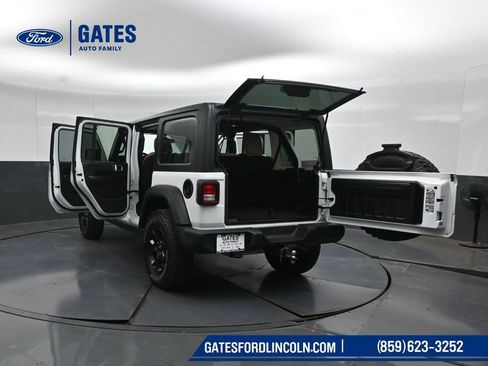 Used 2022 Jeep Wrangler Unlimited Sport AWD/4WD image 55