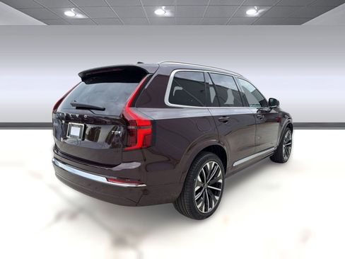 New 2026 Volvo XC90 T8 Ultra w/ Protection Package AWD/4WD image 9