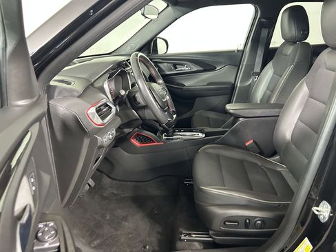 Used 2021 Chevrolet TrailBlazer RS AWD/4WD image 11