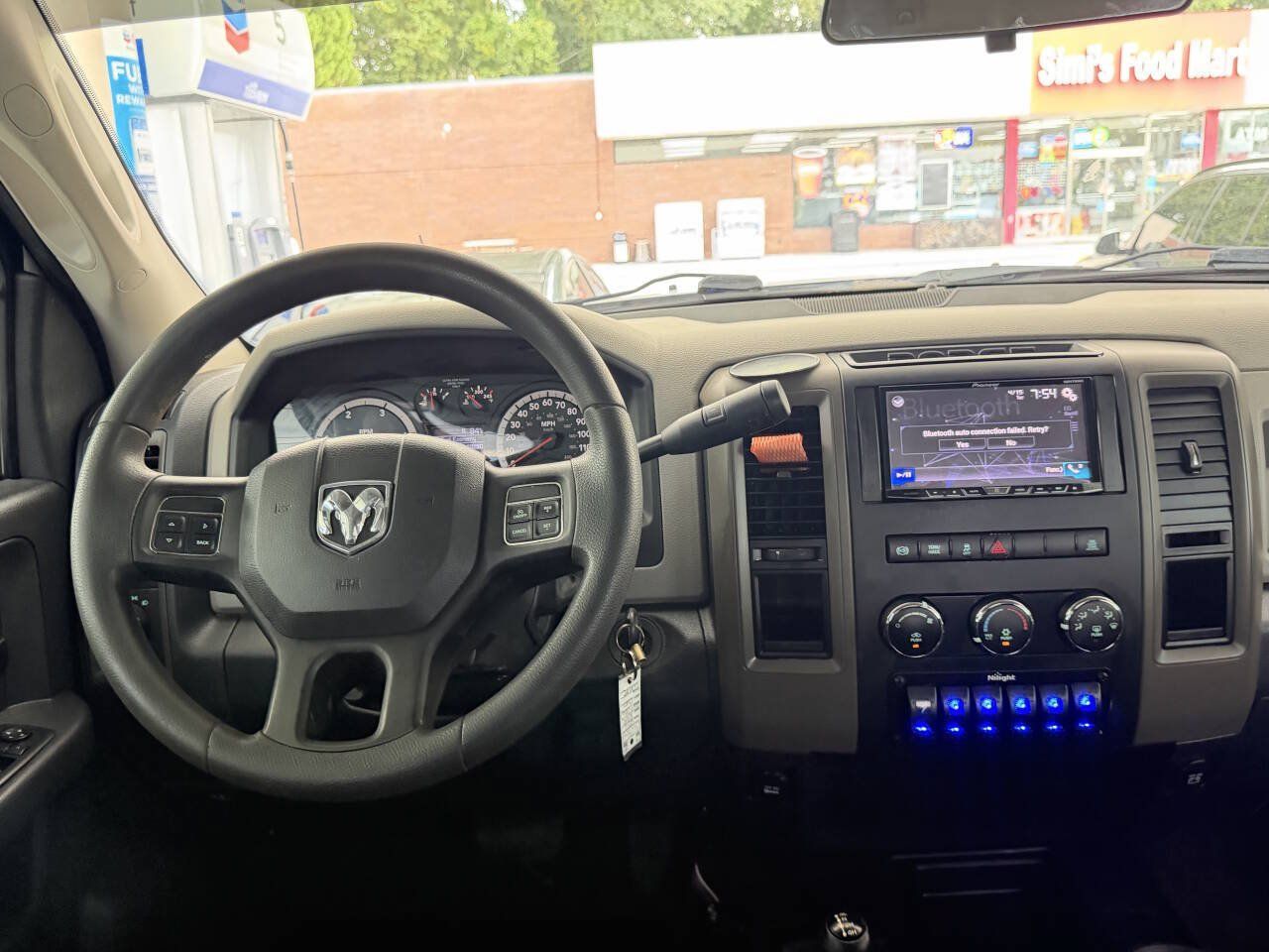 Used 2012 RAM 2500 ST w/ Chrome Appearance Group AWD/4WD image 10
