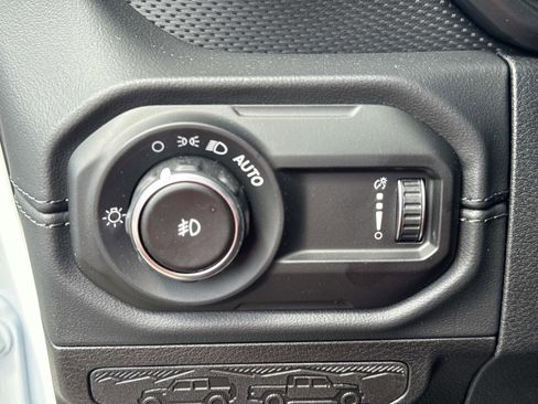 New 2026 Jeep Wrangler Unlimited Rubicon image 20