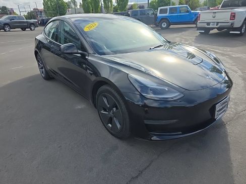 Used 2023 Tesla Model 3 Standard Range RWD image 7