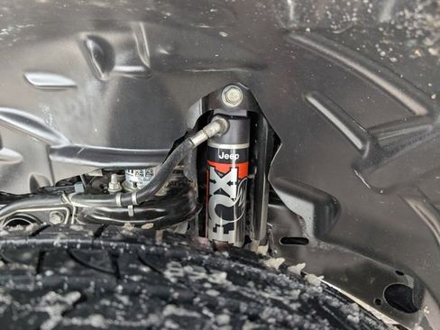 Used 2021 Jeep Gladiator Mojave image 9