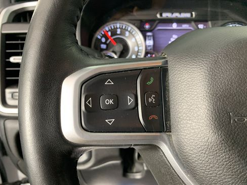 Used 2023 RAM 1500 Big Horn AWD/4WD image 17