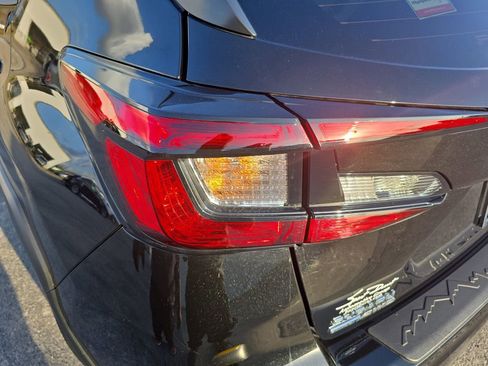 Used 2025 Subaru Crosstrek 2.5i Sport AWD/4WD image 31