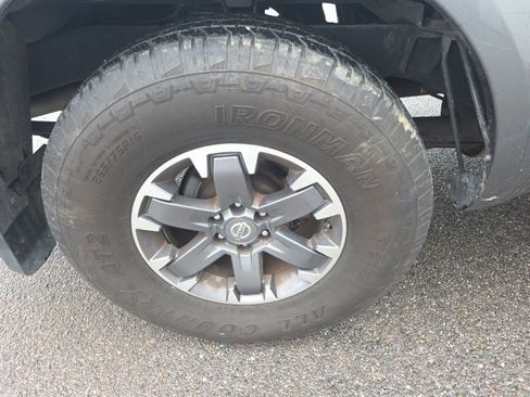 Used 2017 Nissan Frontier Desert Runner image 6