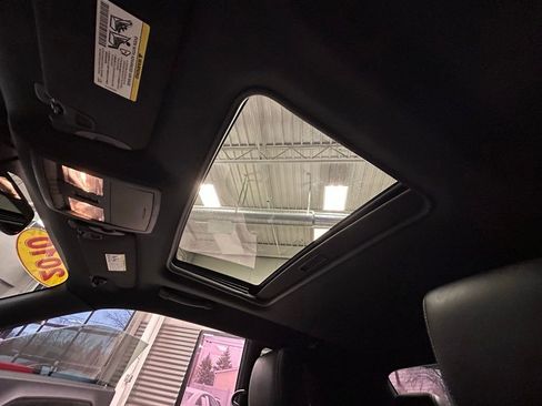 Used 2010 Dodge Challenger SRT8 w/ SRT Option Group II image 46