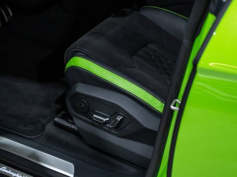 Used 2023 Lamborghini Urus S image 24