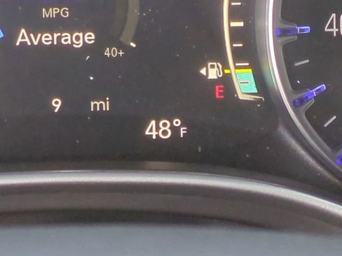 New 2026 Chrysler Pacifica Select image 33