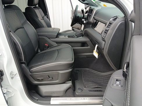 New 2026 RAM 2500 Limited image 38