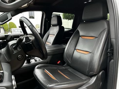 Used 2023 GMC Sierra 1500 AT4 w/ AT4 Premium Package AWD/4WD image 27