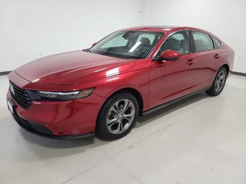 Used 2024 Honda Accord EX image 6