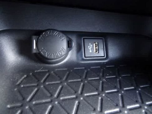 Certified 2025 Toyota RAV4 LE AWD/4WD image 24