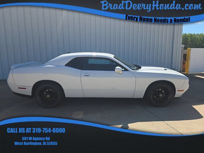 Used 2019 Dodge Challenger SXT