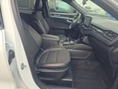 Used 2023 Ford Escape ST-Line w/ Tech Pack #1 AWD/4WD image 12