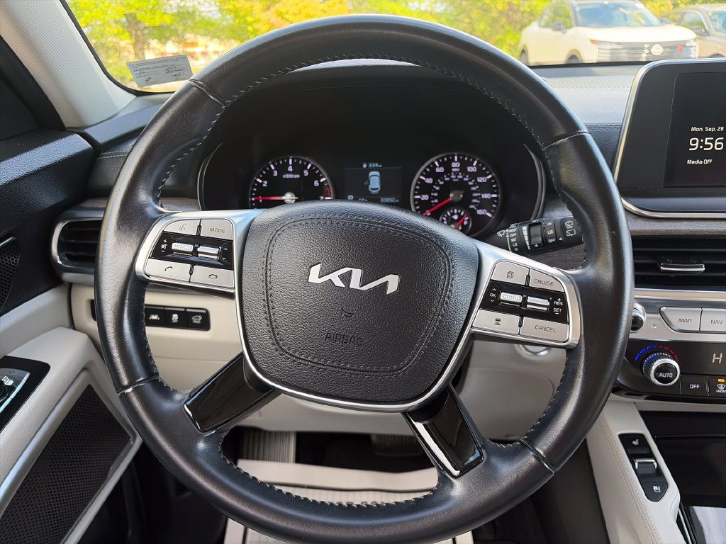 Used 2022 Kia Telluride EX w/ EX Premium Package FWD image 15