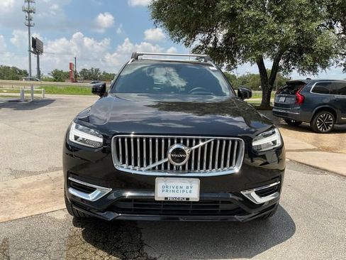 Certified 2023 Volvo XC90 T8 Ultimate w/ Lounge Package AWD/4WD image 2