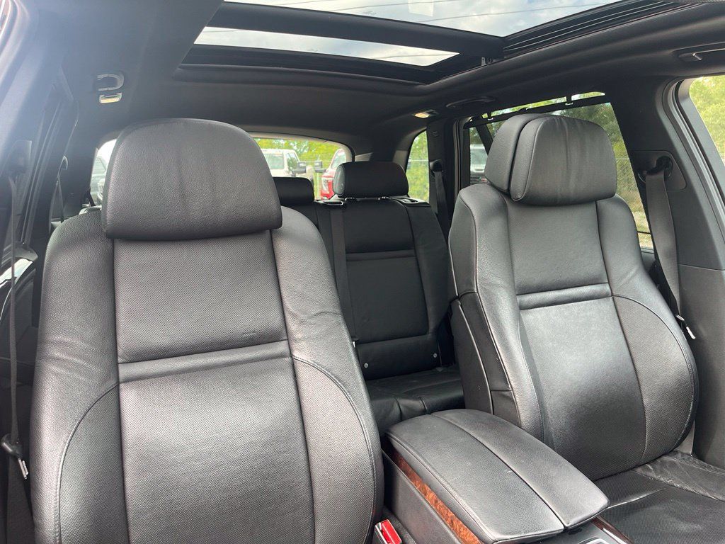 Used 2012 BMW X5 xDrive50i AWD/4WD image 39