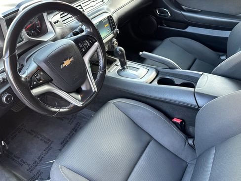 Used 2015 Chevrolet Camaro LT image 10