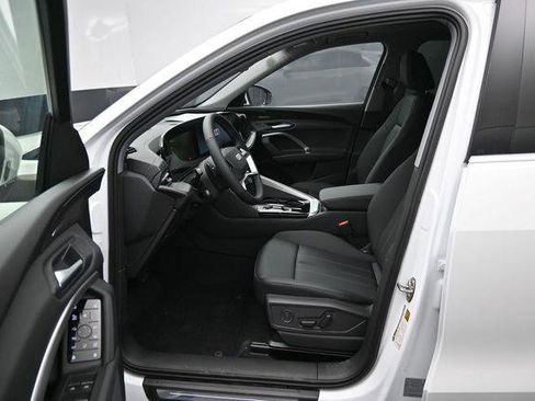 New 2026 Audi Q5 Premium Plus AWD/4WD image 9