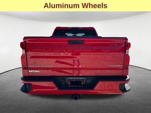 Certified 2022 Chevrolet Silverado 1500 Custom AWD/4WD image 11