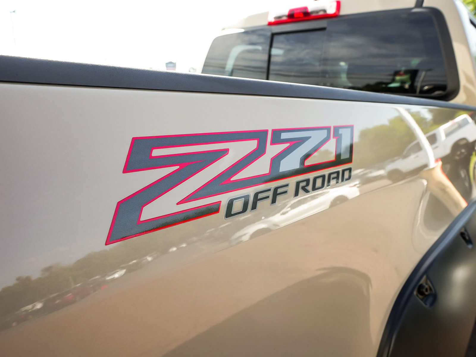 Used 2022 Chevrolet Colorado Z71 AWD/4WD image 50