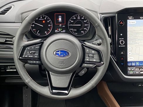 Used 2025 Subaru Forester Touring image 10