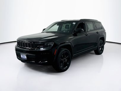 Used 2023 Jeep Grand Cherokee L Laredo