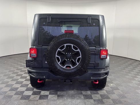 Used 2017 Jeep Wrangler Unlimited Rubicon AWD/4WD image 5