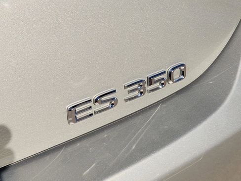 Used 2023 Lexus ES 350 w/ Premium Package FWD image 44