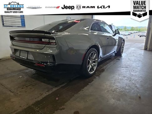 Used 2025 Dodge Charger Daytona Scat Pack w/ Track Pack AWD/4WD image 21