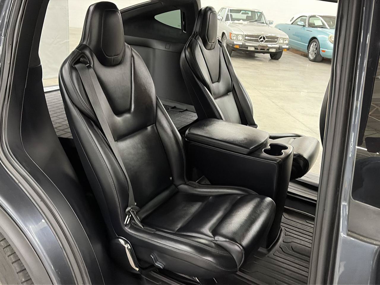 Used 2018 Tesla Model X 75D AWD/4WD image 28