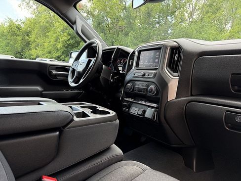 Used 2023 Chevrolet Silverado 1500 Custom w/ LPO, Dark Essentials Package AWD/4WD image 18