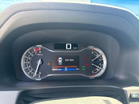 Used 2023 Honda Ridgeline Black Edition image 10