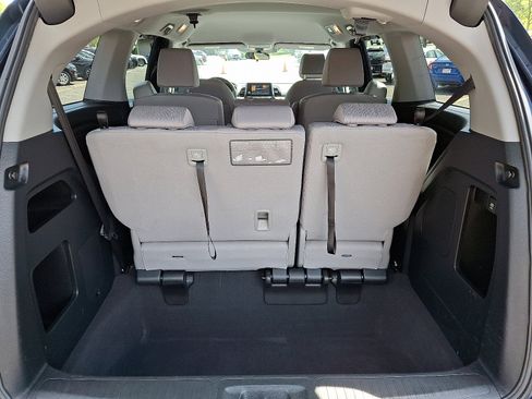 Used 2020 Honda Odyssey EX image 29