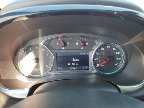 Used 2023 Chevrolet Traverse LT image 17