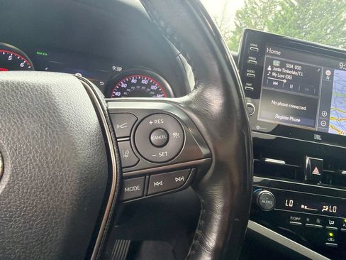 Used 2022 Toyota Camry XSE w/ Navigation Package FWD image 34