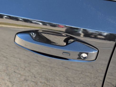 New 2026 Nissan Kicks SV w/ SV Premium Package image 4