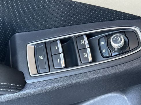 Used 2021 Subaru Ascent Limited w/ Technology Package AWD/4WD image 13