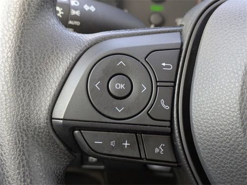 Used 2025 Toyota Corolla LE image 25