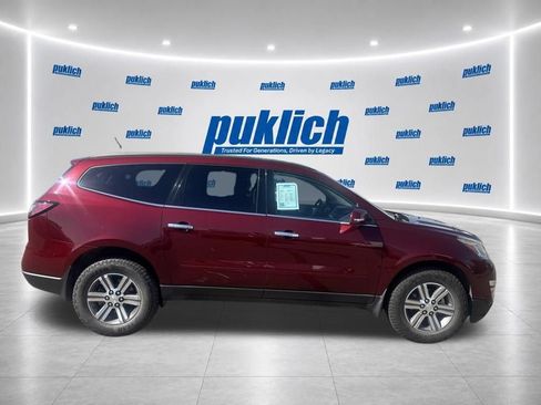 Used 2017 Chevrolet Traverse LT AWD/4WD image 4