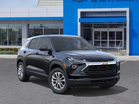 New 2026 Chevrolet TrailBlazer LS FWD image 31