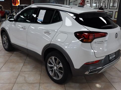 Used 2023 Buick Encore GX Essence w/ Experience Buick Package AWD/4WD image 3