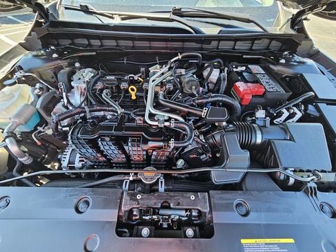 Used 2026 Nissan Altima 2.5 SR FWD image 35