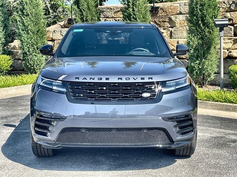 Used 2025 Land Rover Range Rover Velar Dynamic HSE image 8