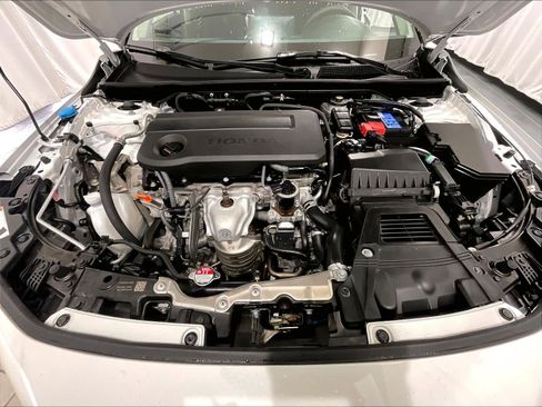 Used 2025 Honda Civic LX image 27