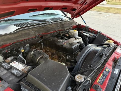 Used 2006 Dodge Ram 2500 Truck SLT image 19